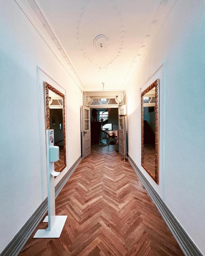 Lexow - Hotel An De Havenkant Тённинг Экстерьер фото